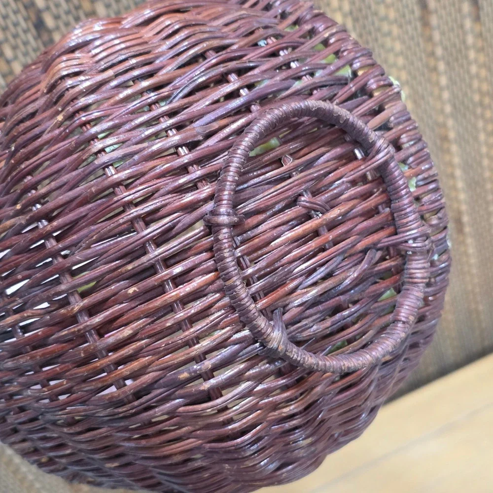 Vintage Woven Wicker Wall Hanging Basket Brown Rattan Pocket Farmhouse Decor